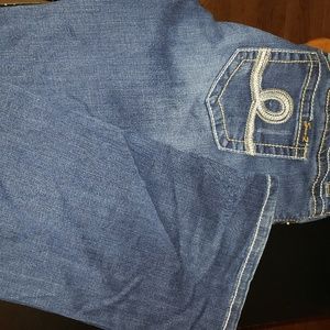 Seven Jeans